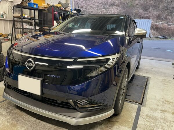 東広島市INFINITEで施工した日産 リーフ AUTECHのボディーコーティング